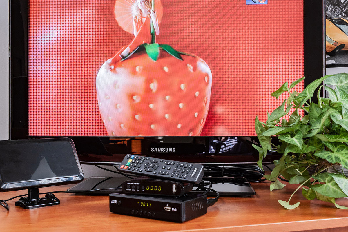 DVB-T2 приставки і ефірна антена